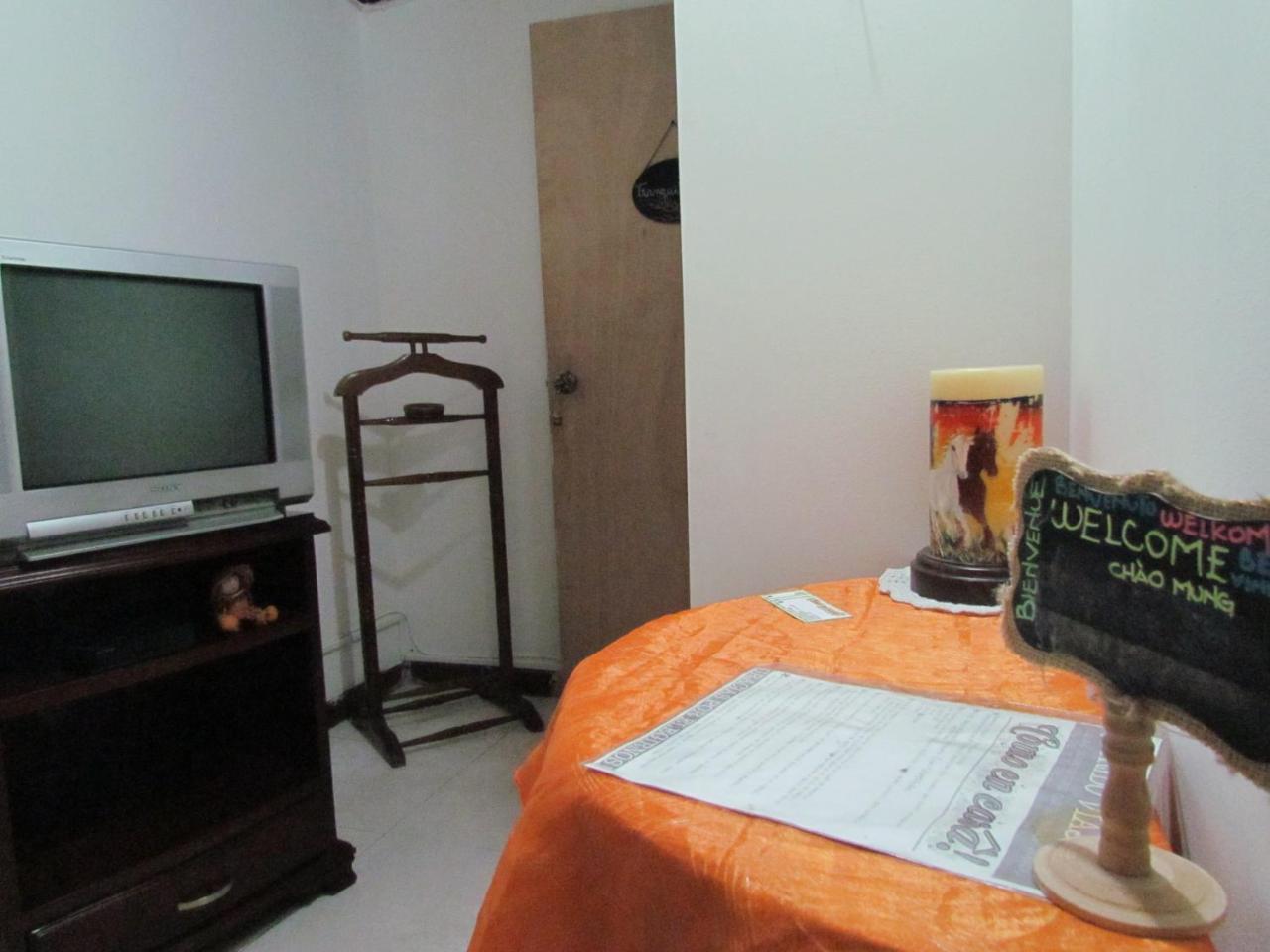 Como En Casa! Restaurante Y Hostal Богота Екстер'єр фото